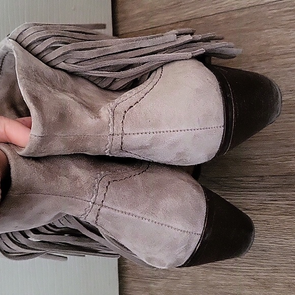 Sam Edelman booties - Picture 4 of 6